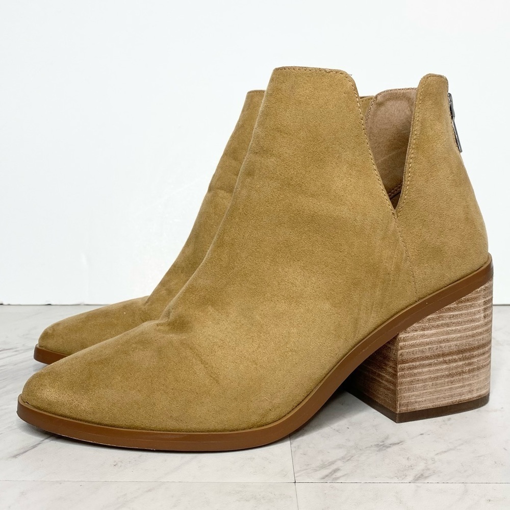 BP Brynne Tan Brown Faux Suede Bootie 8M